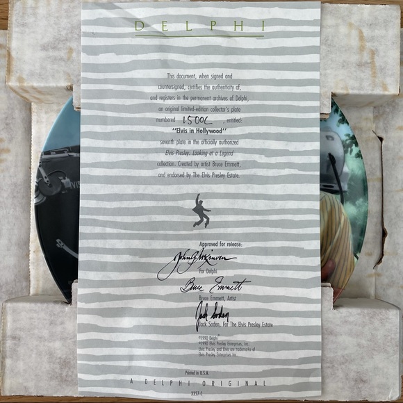 Lot of 4 Elvis Presley Delphi collector plates, Harley, Memphis flash, Hollywood - Picture 8 of 10